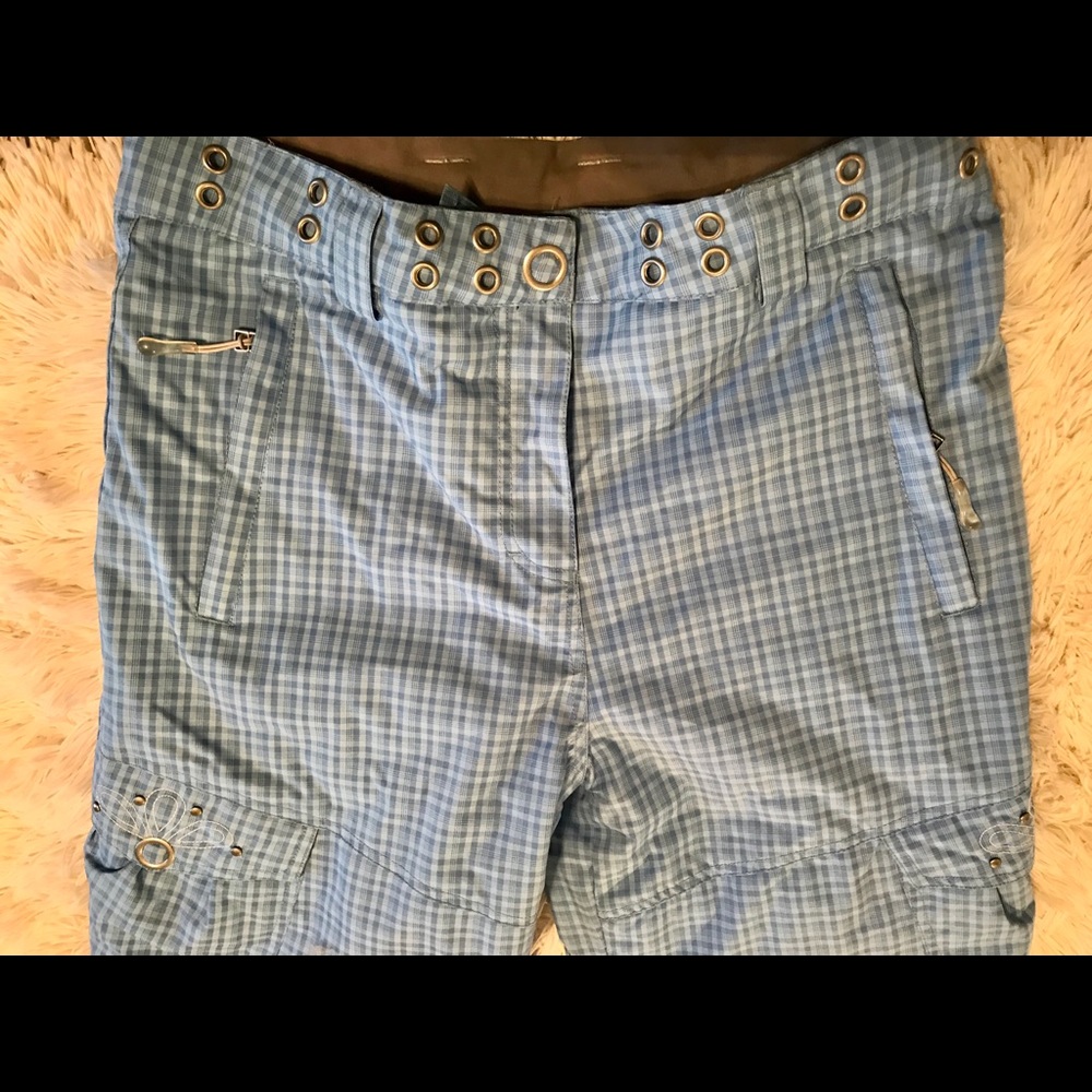 Obermeyer LOL snow pants. Blue check EGS 18jr 34”